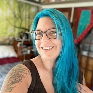 Meet your Posher, Mel